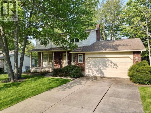 57 Fairway Blvd, Riverview, NB, E1B4J5 | Card Image