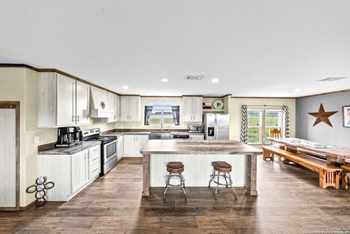 793 C Rd, Sutherland Springs, TX, 78161-4711 | Card Image