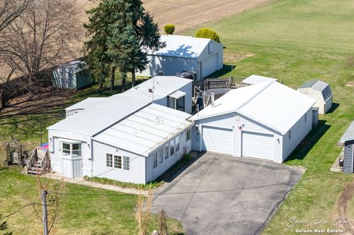 14249 Heffron Rd Ne, Belding, MI, 48809-9344 | Card Image