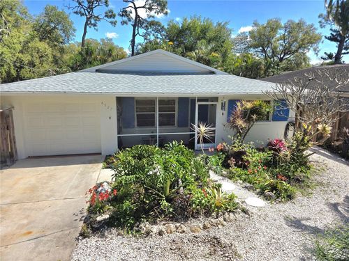 4527 Pike Ave, SARASOTA, FL, 34233-2008 | Card Image