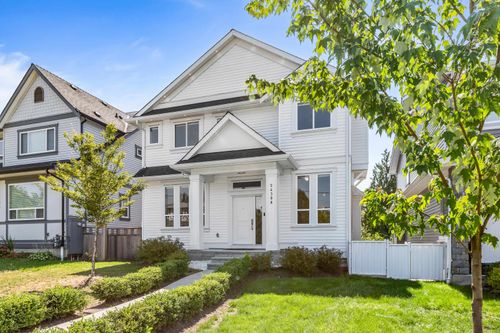 24398 112 Ave, Maple Ridge, BC, V2W1H5 | Card Image