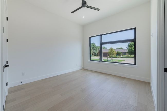 125 Azalea Loop, House other with 3 bedrooms, 3 bathrooms and 3 parking in Horseshoe Bay TX | Image 29