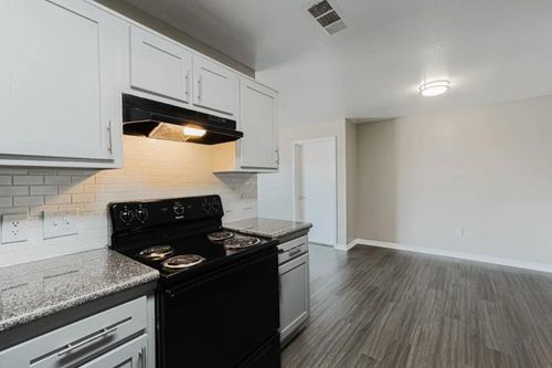 606-11111 W Montgomery Road, Houston, TX, 77088 | Card Image