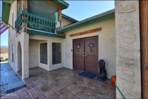 395 Gabaldon Rd, Anthony, NM, 88021-8473 | Card Image