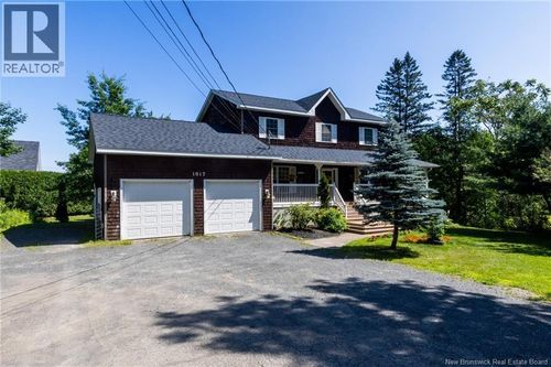 1517 Woodstock Rd, Fredericton, NB, E3C1P2 | Card Image