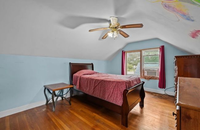525 Buttonwoods Ave, House other with 3 bedrooms, 2 bathrooms and 5 parking in Warwick RI | Image 22