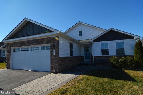 200 David Mills Ln, CLARKSBORO, NJ, 08020-1172 | Card Image