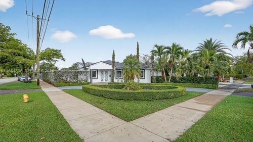 588 Mokena Dr, Miami Springs, FL, 33166-6124 | Card Image