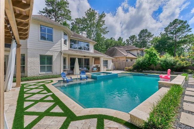 Elegant design for enjoyment. | Image 40