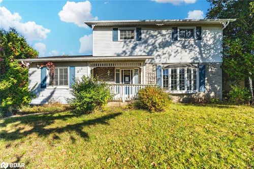 211 Phillips St, Barrie, ON, L4N3V2 | Card Image