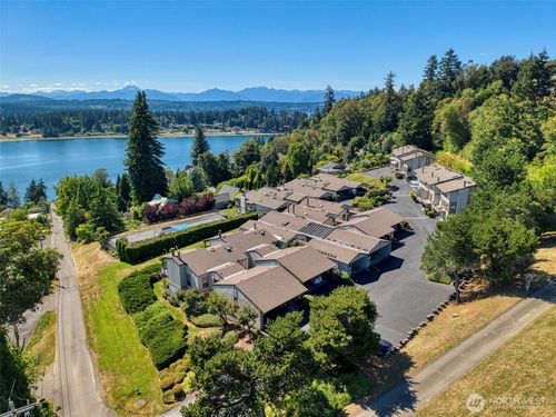 3140 Sahali Drive, Bremerton, WA, 98310 | Card Image