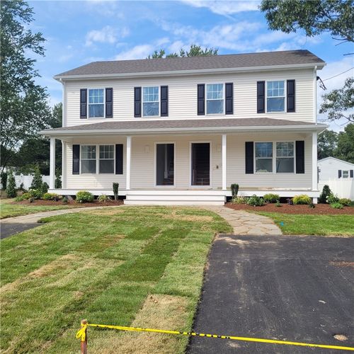19 Wood St, Warwick, RI, 02889-9329 | Card Image
