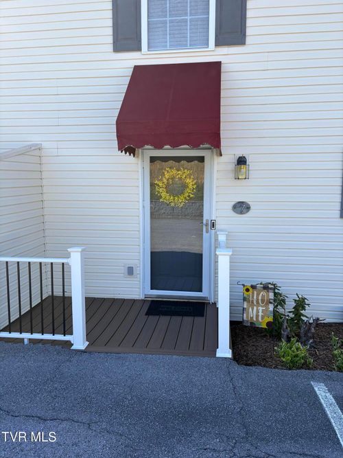 7-2101 Cherokee Rd, Johnson City, TN, 37604-3473 | Card Image