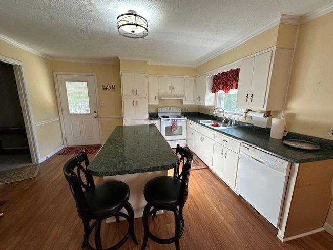 410 Jacqueline Cir, House other with 3 bedrooms, 3 bathrooms and 1 parking in Camden TN | Image 4