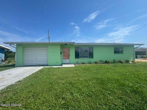 11 San Jose Cir, ORMOND BEACH, FL, 32176-2411 | Card Image
