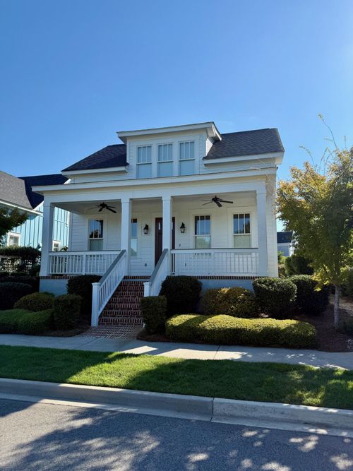 617 Railroad Ave, North Augusta, SC, 29841-3784 | Card Image