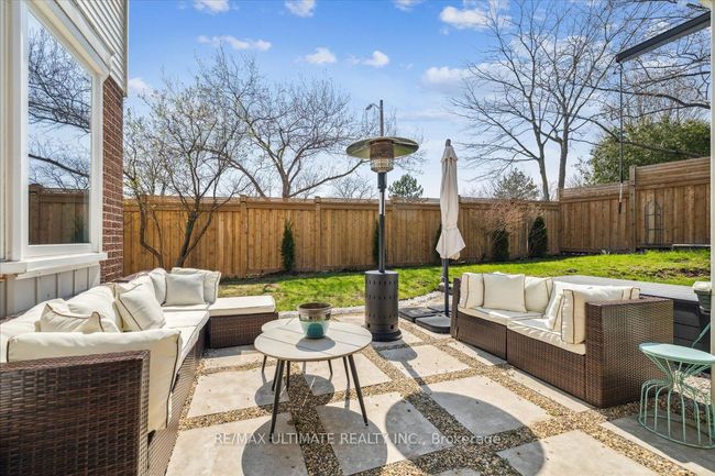3193 Greenbough Cres, House other with 3 bedrooms, 3 bathrooms and 2 parking in Burlington ON | Image 28