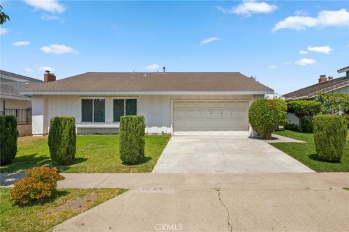 17601 Manchester Ave, Irvine, CA, 92614-6647 | Card Image