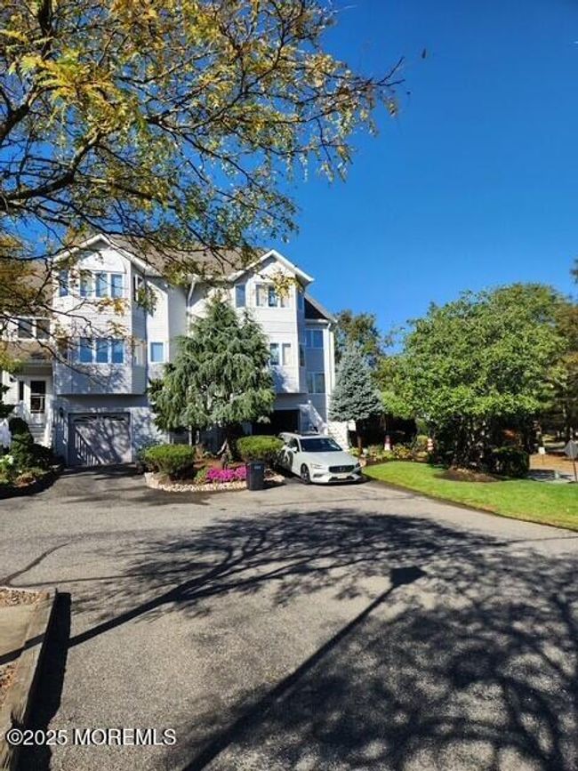 2306 - 236 Azalea Ct, Condo with 3 bedrooms, 3 bathrooms and 4 parking in Toms River NJ | Image 6