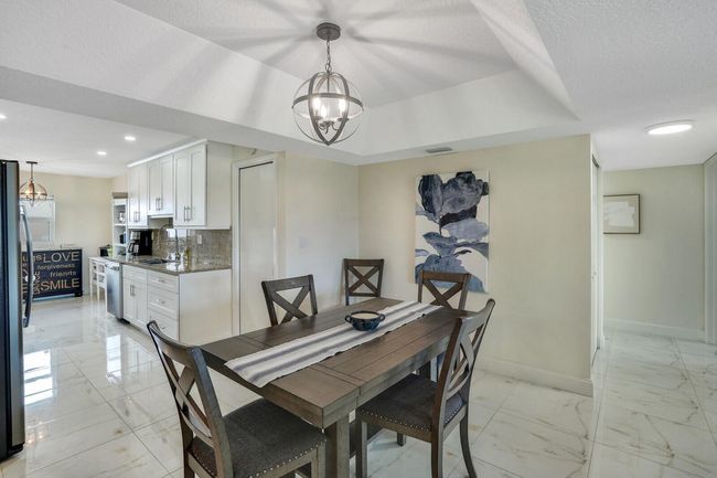 APT-401 - 3326 Arcara Way, Condo with 3 bedrooms, 2 bathrooms and null parking in Lake Worth FL | Image 6