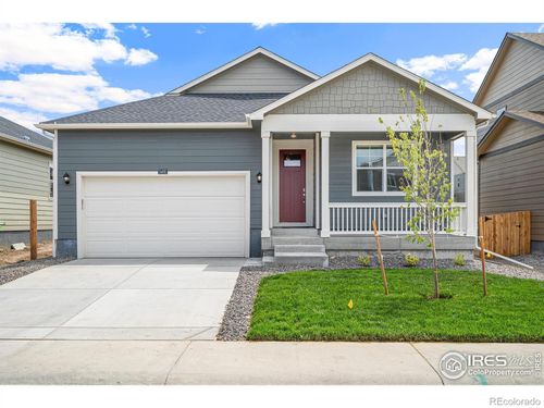 862 Crest Street, Lochbuie, CO, 80603 | Card Image