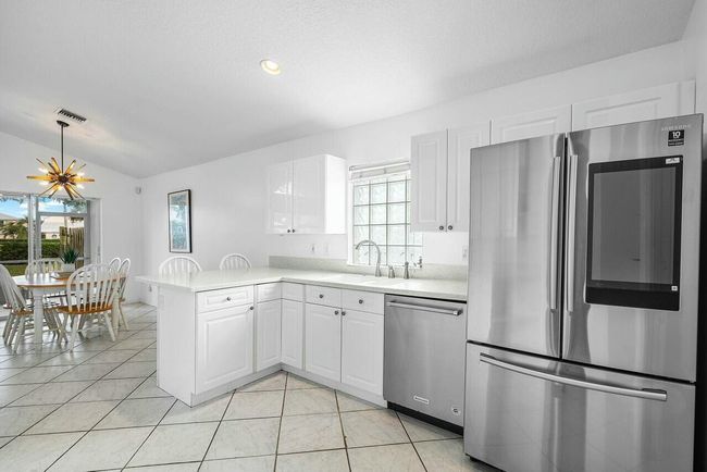 1643 Oak Berry Cir, House other with 3 bedrooms, 2 bathrooms and null parking in Wellington FL | Image 5