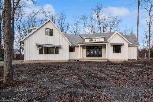 31829 Marshville Drive, Wainfleet, ON, L0S1V0 | Card Image