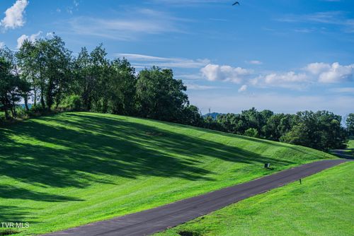 15 Dry Hill Rd, Butler, TN, 37640 | Card Image