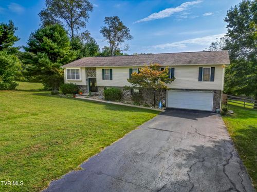 1330 Stone Dam Rd, Chuckey, TN, 37641-4913 | Card Image