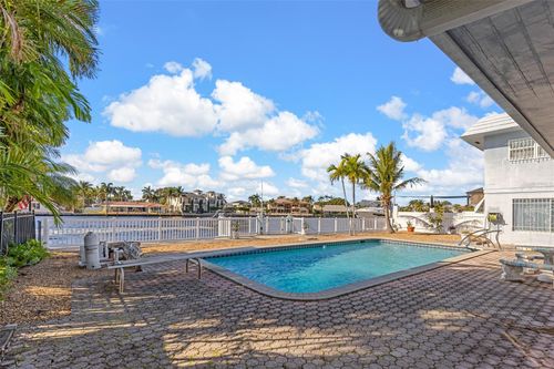 4621 W Tradewinds Ave, Lauderdale By The Sea, FL, 33308-3515 | Card Image