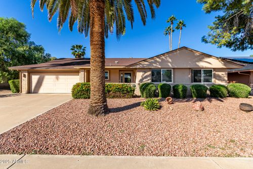 10720 W Saratoga Cir, Sun City, AZ, 85351-1506 | Card Image