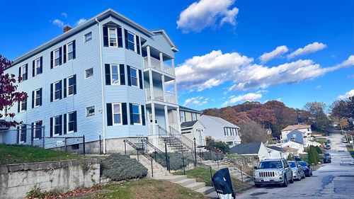 3 Bowker St, Worcester, MA, 01604-3499 | Card Image