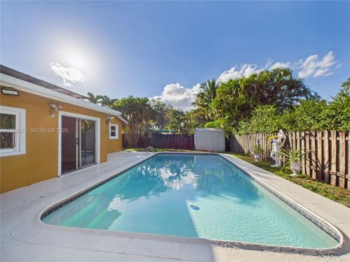 10221 Sw 50th Ct, Cooper City, FL, 33328-4926 | Card Image