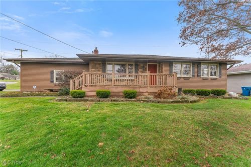 188 Lakeshore Drive, Struthers, OH, 44471 | Card Image