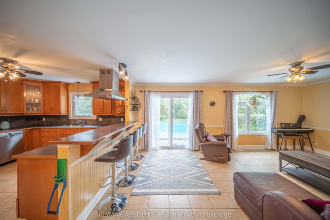 139 Felton Cres, House other with 4 bedrooms, 2 bathrooms and 8 parking in Russell ON | Image 6