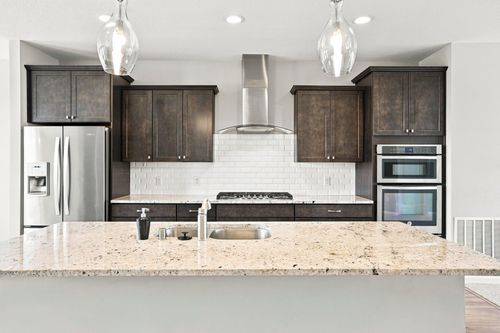 5140 Hampton St Ne, Prior Lake, MN, 55372-1370 | Card Image