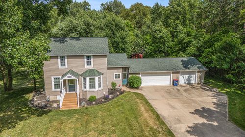 220 Alewa Dr, Grand Rapids, MI, 49504-5885 | Card Image