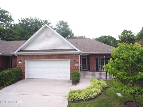 1000 Ree Way, Knoxville, TN, 37909-2365 | Card Image