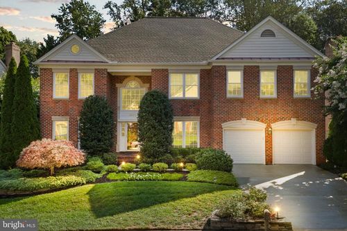 9419 Braymore Cir, FAIRFAX STATION, VA, 22039-3134 | Card Image