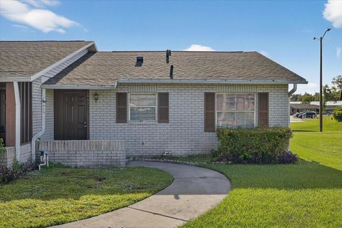c-9525 Fieldview Cir, THONOTOSASSA, FL, 33592-3552 | Card Image