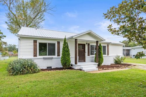 15 Walker Ave, Fort Oglethorpe, GA, 30742-3844 | Card Image