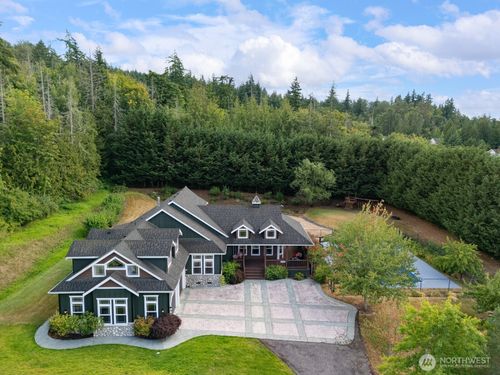 4224 Dumas Ave, Bellingham, WA, 98229-3008 | Card Image