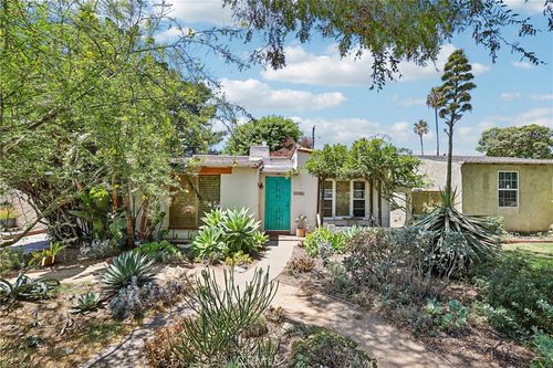 2881 Eucalyptus Ave, Long Beach, CA, 90806-1433 | Card Image