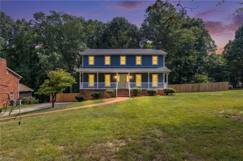 236 Lilac Dr, Kernersville, NC, 27284-9072 | Card Image
