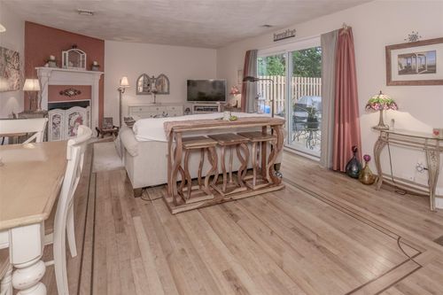 66 Laudaten Way, Warwick, NY, 10990-3837 | Card Image