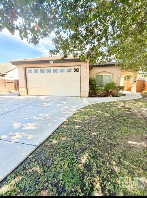 618 Mountain Mist Ct, Bakersfield, CA, 93308-9253 | Card Image