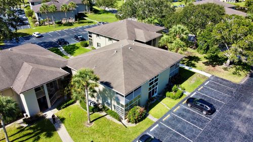 105-32 Lake Vista Trl, Port St. Lucie, FL, 34952-6313 | Card Image