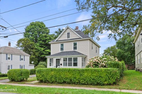 80 Calumet St, Pittsfield, MA, 01201-2508 | Card Image