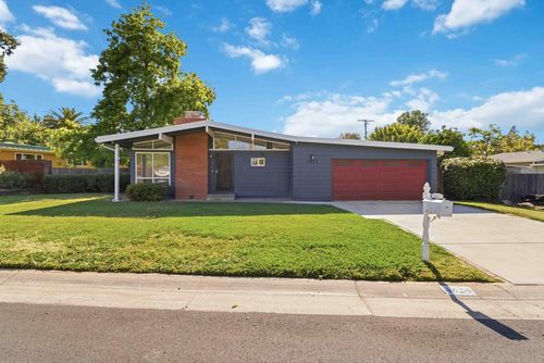 4824 Hazelwood Ave, Carmichael, CA, 95608-4628 | Card Image