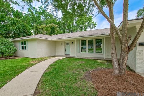 9369 W Pomona Dr, Baton Rouge, LA, 70815-1056 | Card Image